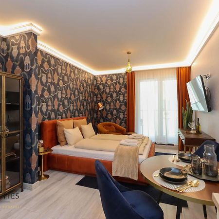 Grand Suites Central Budapeste Exterior foto