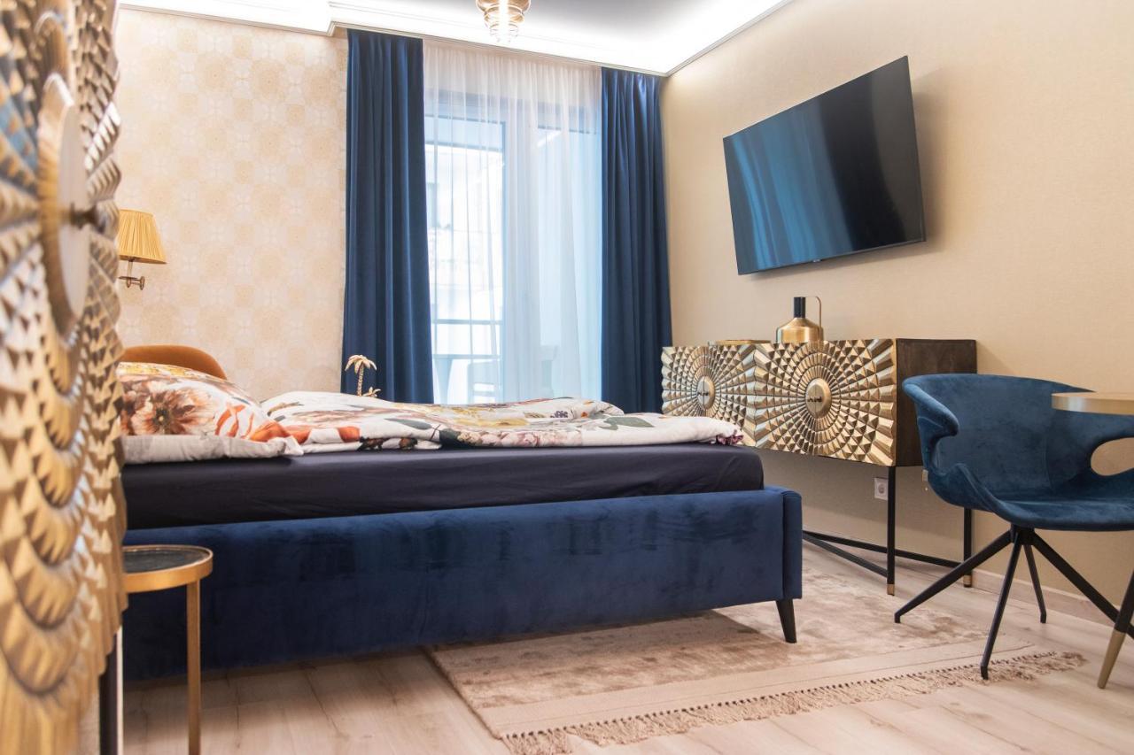 Grand Suites Central Budapeste Exterior foto