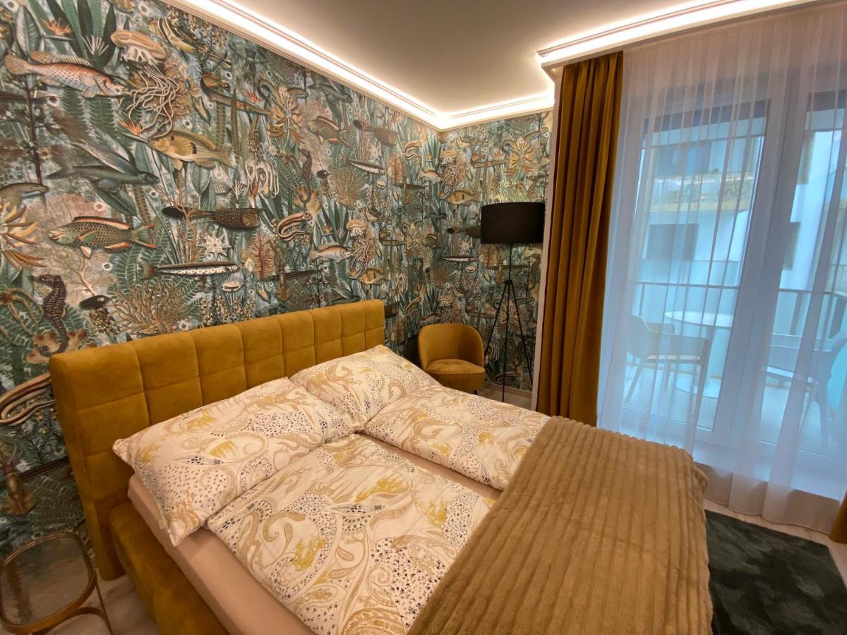 Grand Suites Central Budapeste Exterior foto