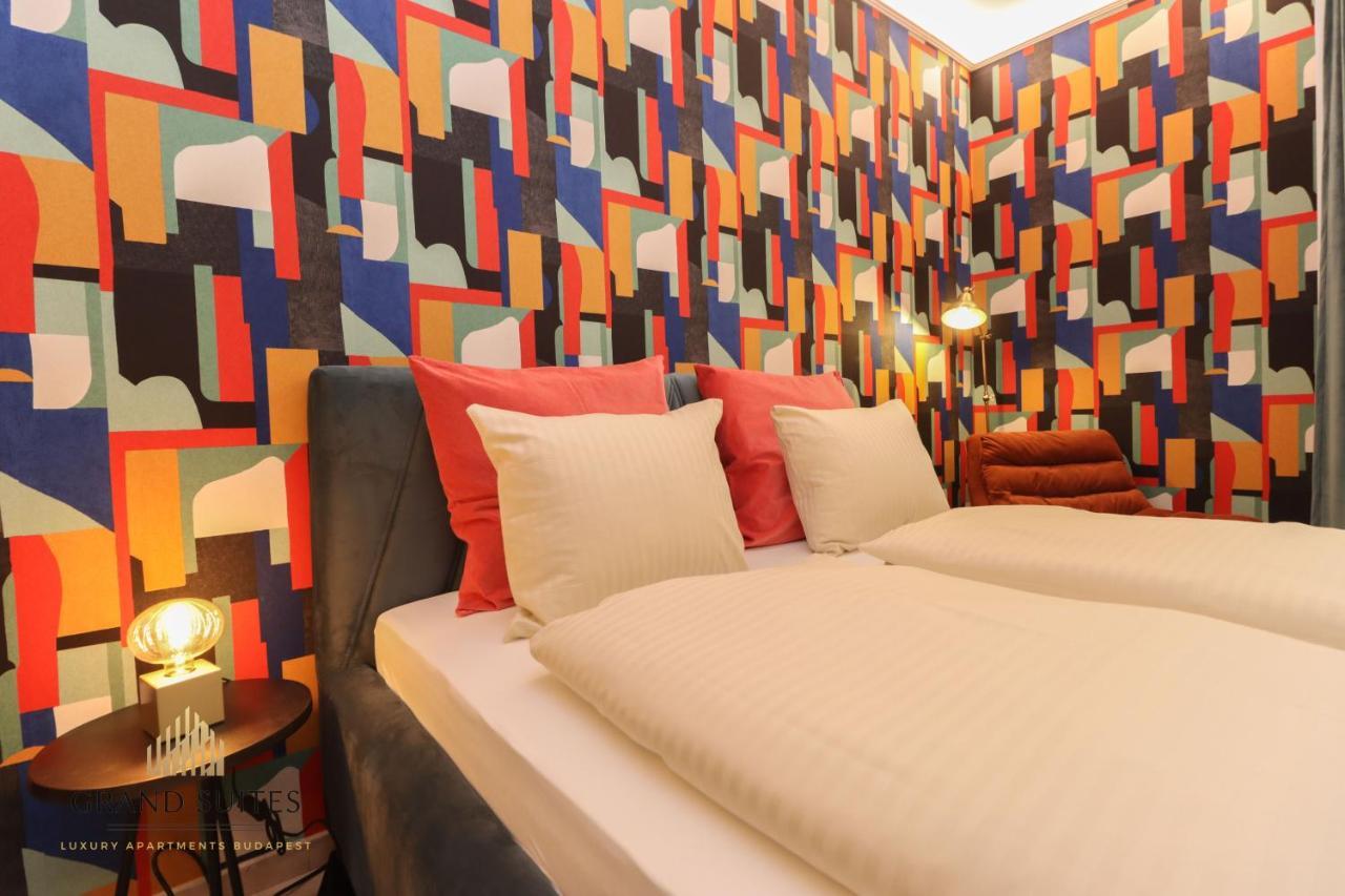 Grand Suites Central Budapeste Exterior foto