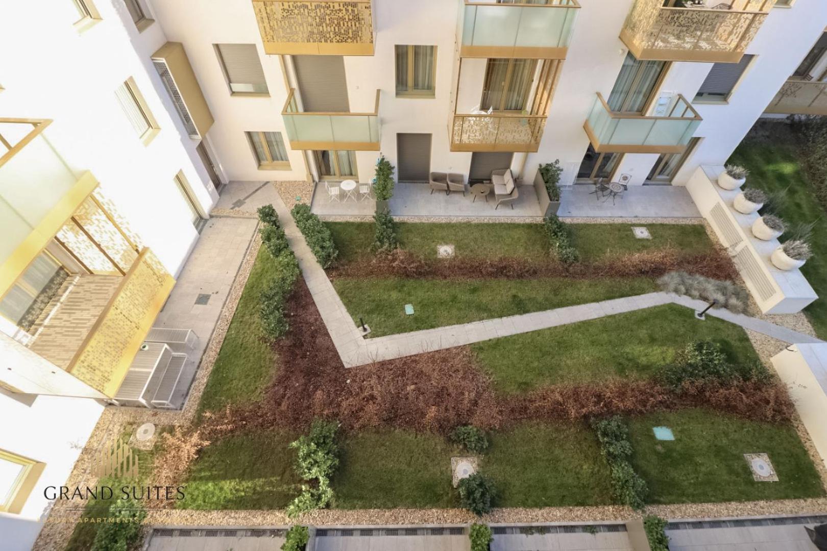 Grand Suites Central Budapeste Exterior foto
