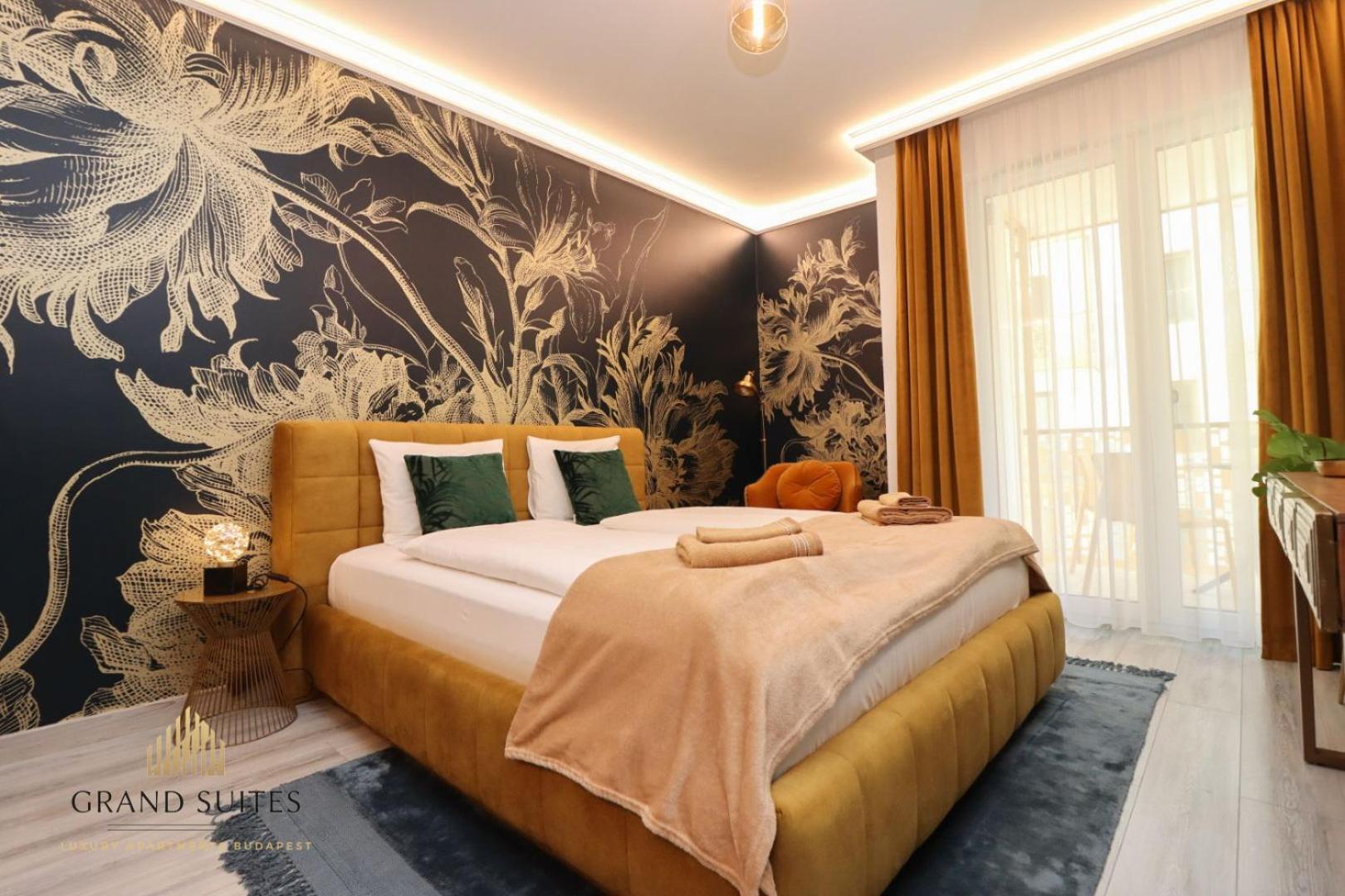 Grand Suites Central Budapeste Exterior foto